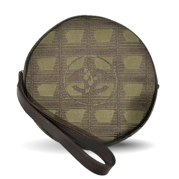 Chanel New Travel Line Hand Pouch A17682 Nylon 7 Series Women's Khaki CHANEL - Picture 1 of 5